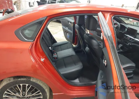 2023 Kia Forte Gt-Line from USA, damaged, VIN 3KPF54AD0PE666622